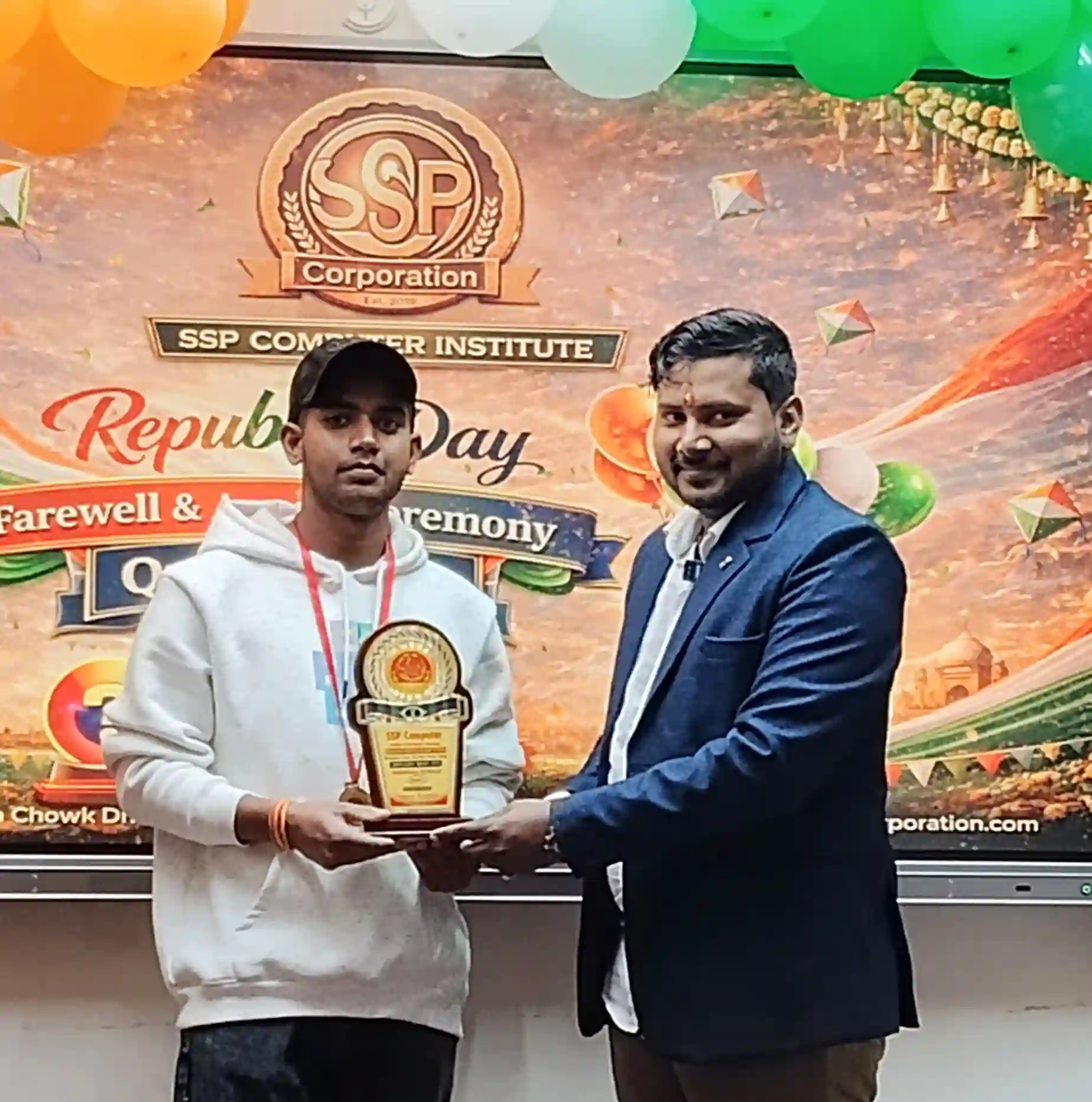 MANIRAJ KUMAR Take Jun-25 (1st), Jul-25 (1st), Sep-25 (2nd), Nov-25 (2nd) Rank Awarded by Dr. Sujeet Sir (Daily Quiz Topper)
SSP Computer Institute of Information Technology | Computer Classes| Computer Education Near Me| Dhaka - East Champaran (Motihari) - Bihar