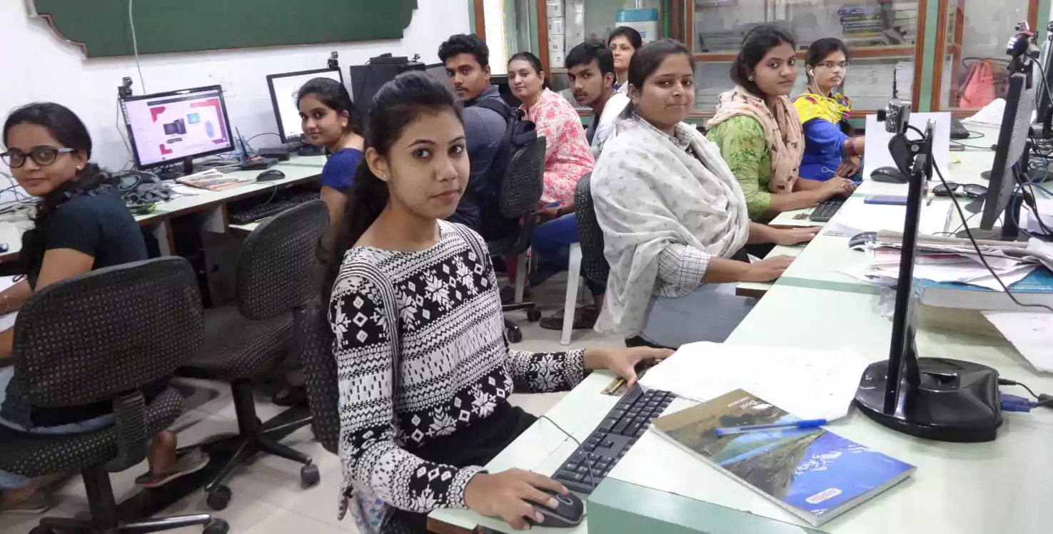 Advance Diploma In Computer Applications | SSP Computer Institute Near Me  at Dhaka,Motihari-Bihar